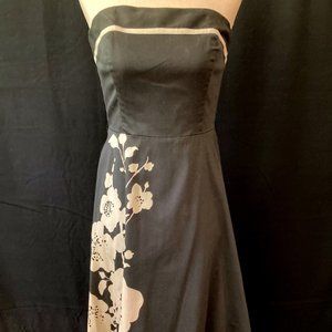 White House Black Market black and white strapless